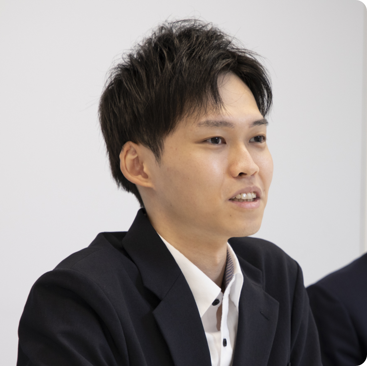 インタビューの様子